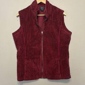 WOOLRICH Vintage Dark Ruby Cotton Corduroy Full Zip Vest
